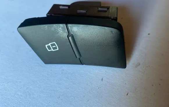 Audi A6 S6 C7 4G Central locking switch button 4G0962107
