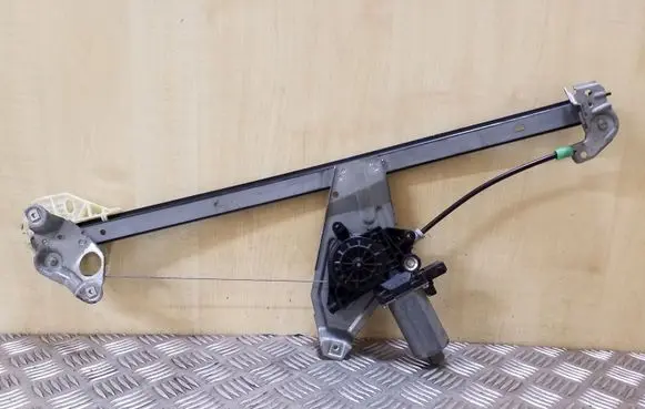 Renault Espace III Front door window regulator with motor 0130821630 190483000