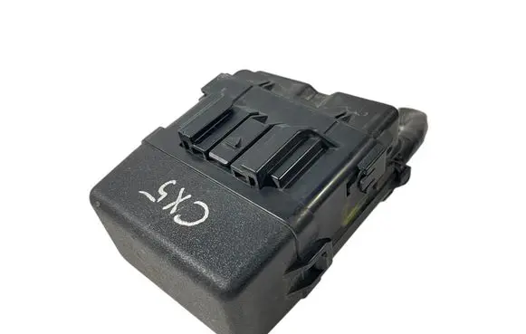 Mazda CX-5 Fuse module KD4566750 KD6266750