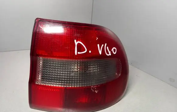 Volvo S40, V40 Rear/tail lights 29170201 308019