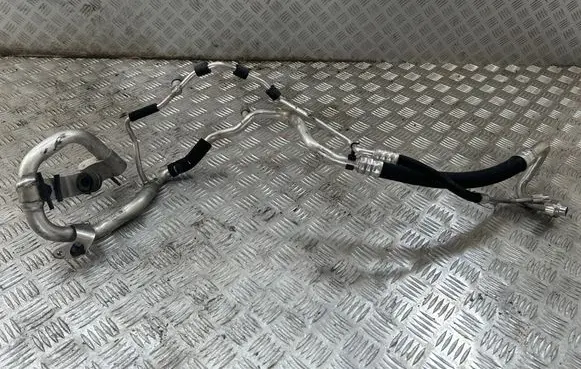 Air conditioning (A/C) pipe/hose