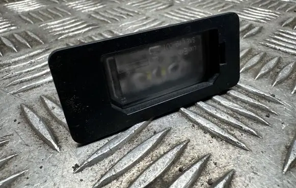 BMW 3 G20 G21 Number plate light 9481841 A21395162105