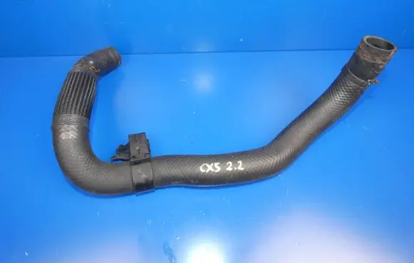 Mazda CX-5 Engine coolant pipe/hose