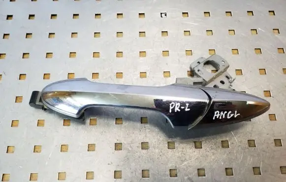 Honda FR-V Front door exterior handle