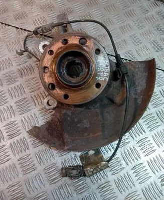 Opel Vectra C Front wheel bearing hub 