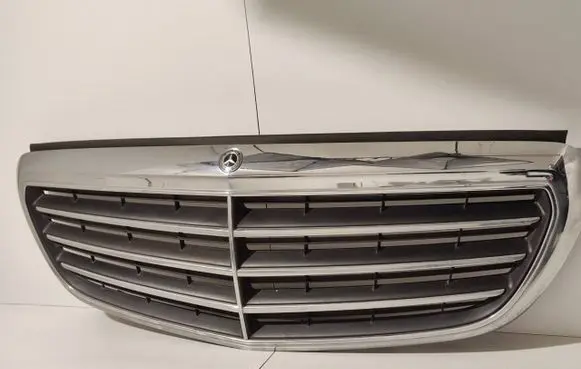 Mercedes-Benz E W213 Front bumper upper radiator grill A2138808602