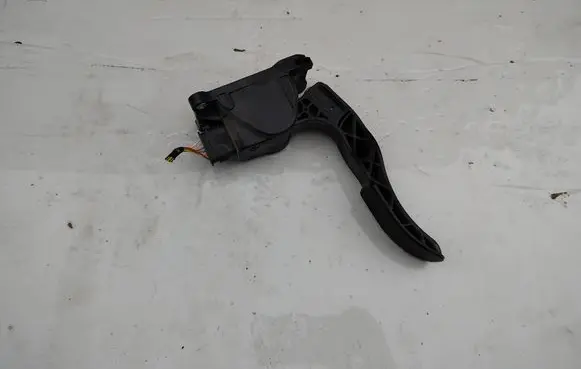 Volkswagen Crafter Accelerator pedal position sensor A906000404