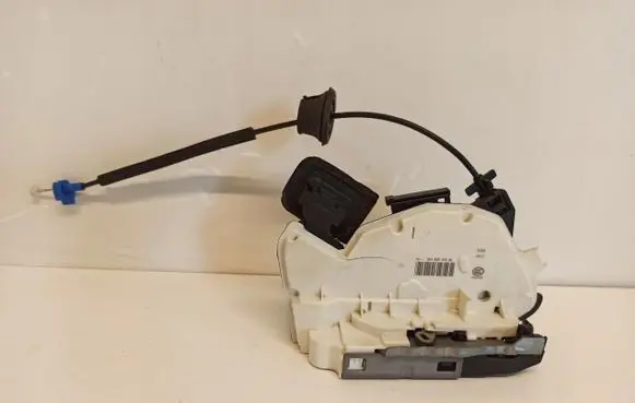 Seat Leon (5F) Rear door lock 5K4