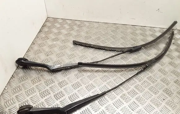 Ford Focus Headlight wiper blade set BM5117526BB BM5117526AB