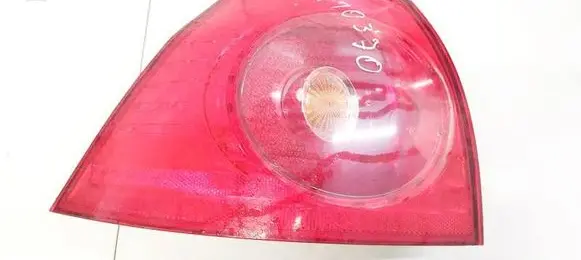 Volkswagen Golf V Rear/tail lights