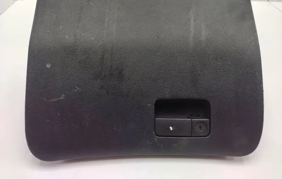 KIA Sportage Glove box
