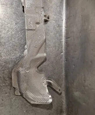 BMW 5 F10 F11 Heat shield in engine bay 7193523