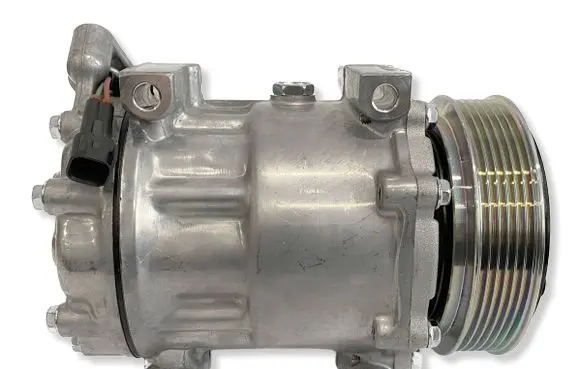 Volvo V50 Air conditioning (A/C) compressor (pump) 31291821 36000986 31291882