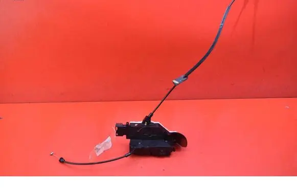 Peugeot 207 CC Front door lock 24087816