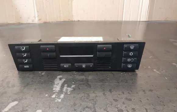 BMW 5 E39 Climate control unit 83859279 641183859279