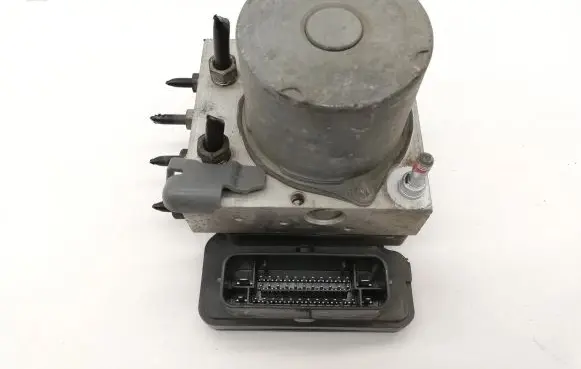 Toyota Avensis T270 ABS Pump 4454005150 16080221089