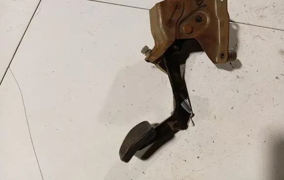 Brake pedal