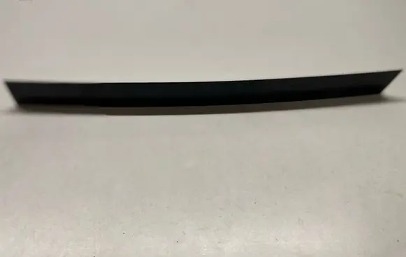 BMW X3 F25 Rear door windshield rail 7205763 51357205763