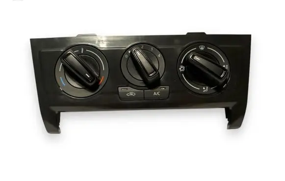 Seat Ibiza IV (6J,6P) Climate control unit 6P0820045 E1081697 S1B0624