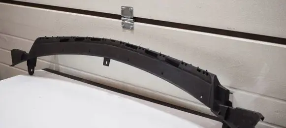Mercedes-Benz E W212 Front bumper lip A2128854065