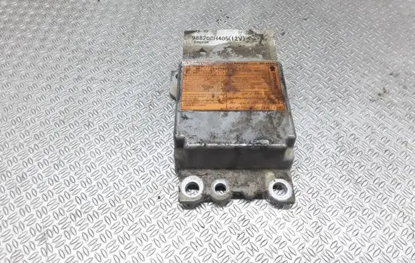 Nissan X-Trail T30 Airbag control unit/module 988208H405