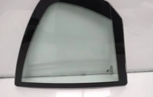 Rear vent window glass