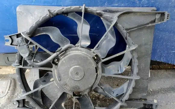 Hyundai Santa Fe Electric radiator cooling fan