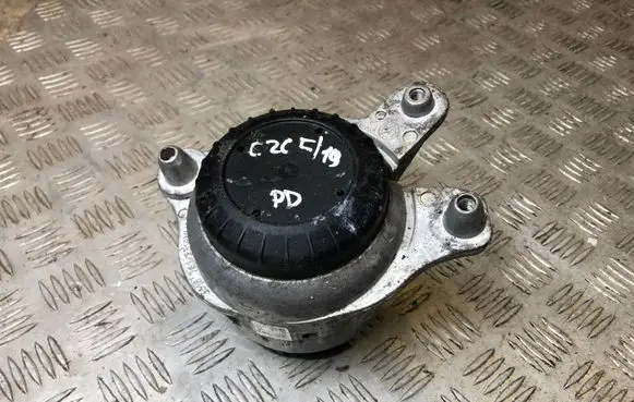 Mercedes-Benz C W205 Engine mount bracket A2052400300