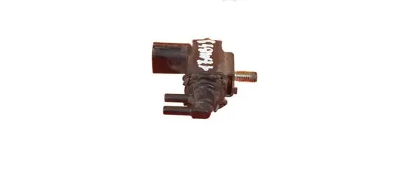 Nissan Navara D40 Fuel pressure sensor K5T46582 YD25