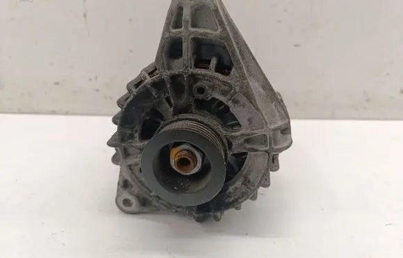 Mercedes-Benz GLA W156 Generator/alternator A0009063322