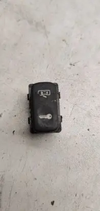 Skoda Octavia Mk2 (1Z) Central locking switch button 1z0962125A