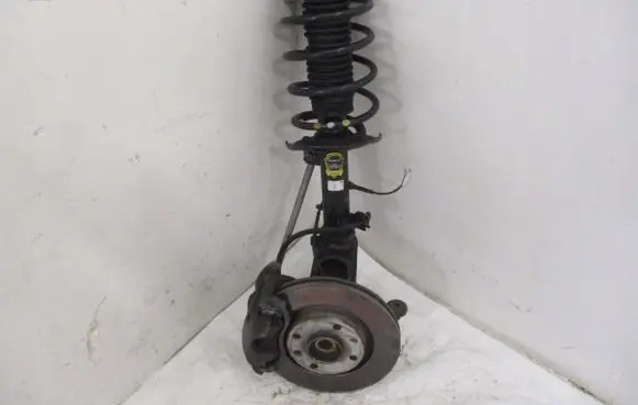 Peugeot 208 Front wheel hub spindle knuckle