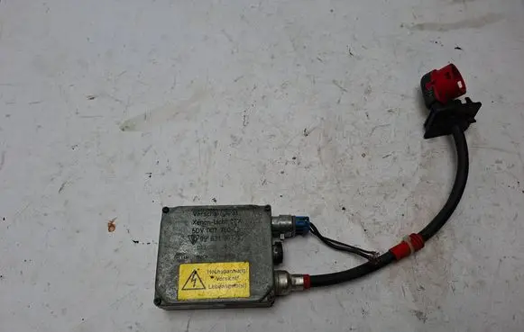 BMW 5 E39 Xenon control unit/module 5DV00776033 99063118000
