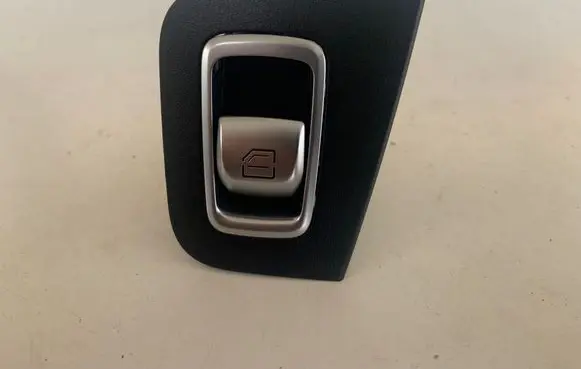 Mercedes-Benz C W205 Electric window control switch A2229052203 A2057200748