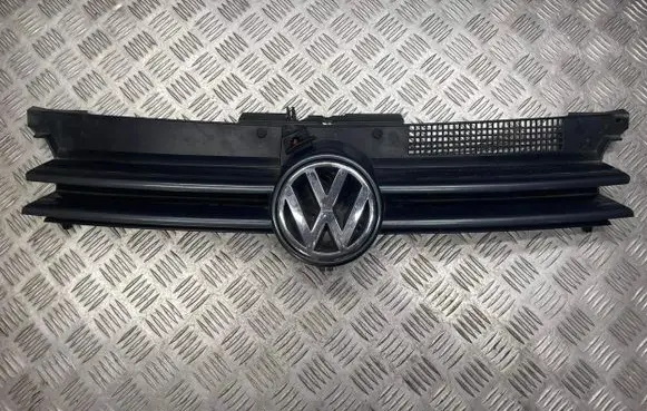 Volkswagen Golf IV Front grill 1J0853651F 1J0853655F