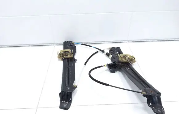 BMW 5 F10 F11 Front window lifting mechanism without motor 7231887
