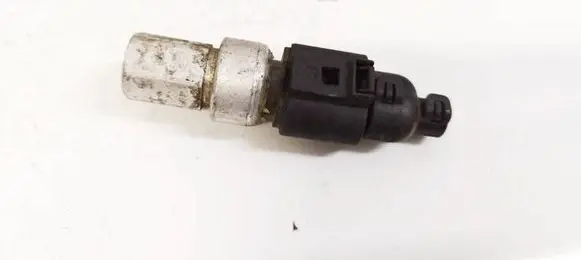 Air conditioning (A/C) pressure sensor