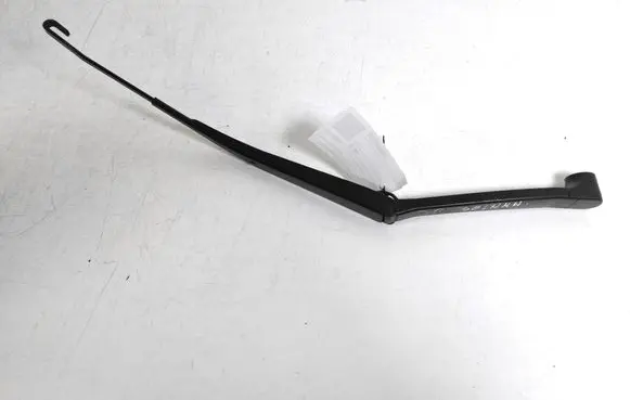 Toyota Solara Front wiper blade arm 85211-AA060
