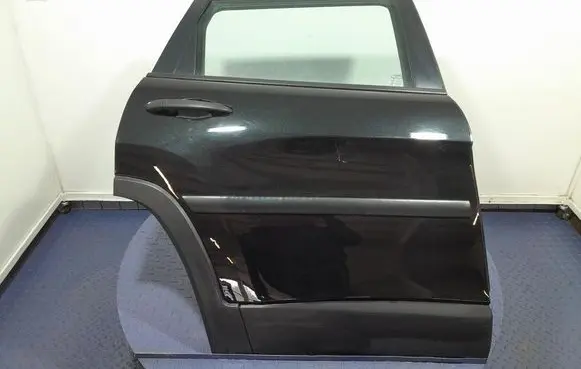 Jeep Grand Cherokee Rear door 