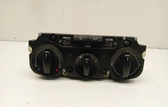 Volkswagen Touran I Climate control unit