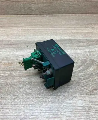 Citroen C5 Glow plug pre-heat relay 9639912580 USED WITHPLUG