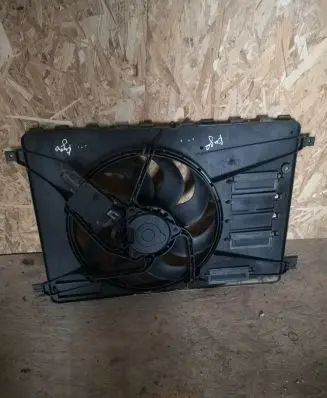 Ford Kuga I Radiator cooling fan shroud