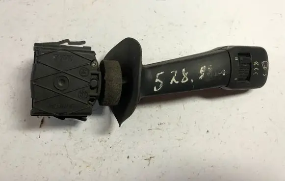 BMW 5 E39 Wiper control stalk 8360879 01200920 PA66MX40