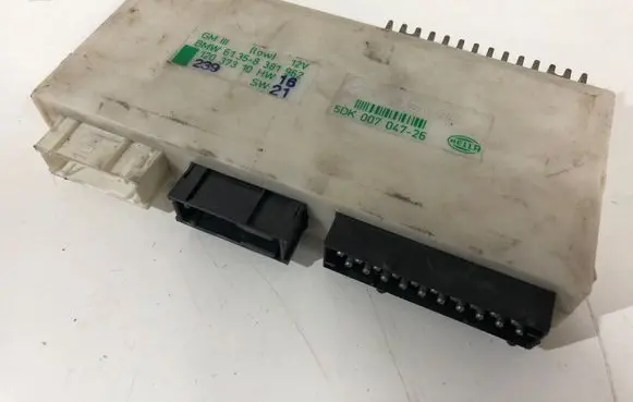 BMW 5 E39 Comfort/convenience module 61358381962 8381962