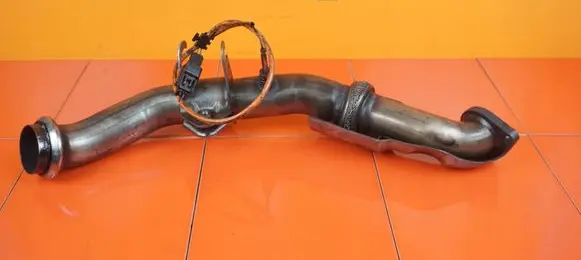 Jaguar XF X250 Muffler trim 9X235K291AA 306DT