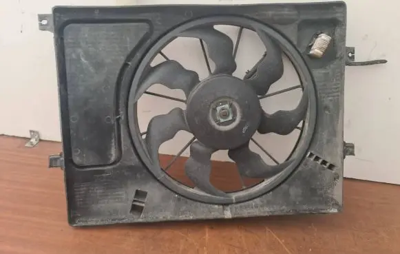 KIA Ceed Electric radiator cooling fan