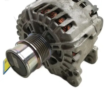Volkswagen Arteon Generator/alternator 04C903021A