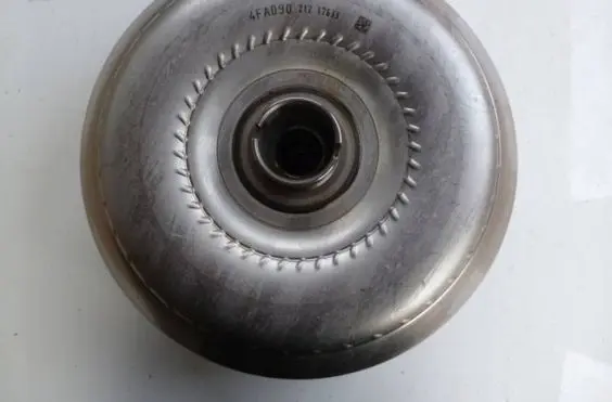 Volvo XC40 Torque converter 4FA090