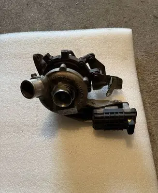 Land Rover Discovery 4 - LR4 Turbo AX2Q6K682CB 778400 MMD55771