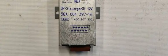 Audi A4 S4 B5 8D Cruise control unit/module 4D0907305 5GA00439716